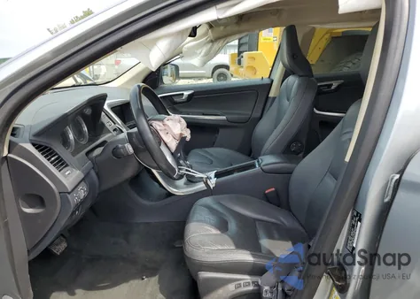 2013 Volvo Xc60 3.2 z USA, uszkodzony, nr VIN YV4940DZ7D2375573